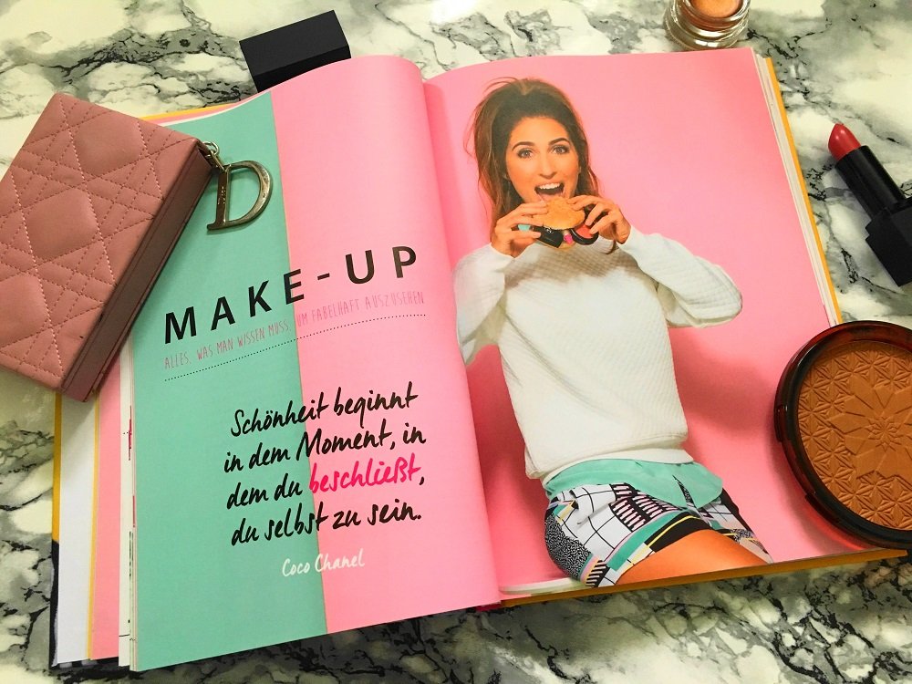 Heute zeige ich allen Beauty- und Make up-Begeisterten das tolle Buch "Make up" vom MUA Xelly Cabau Van Kasbergen mit vielen hilfreichen Tipps und Tricks
