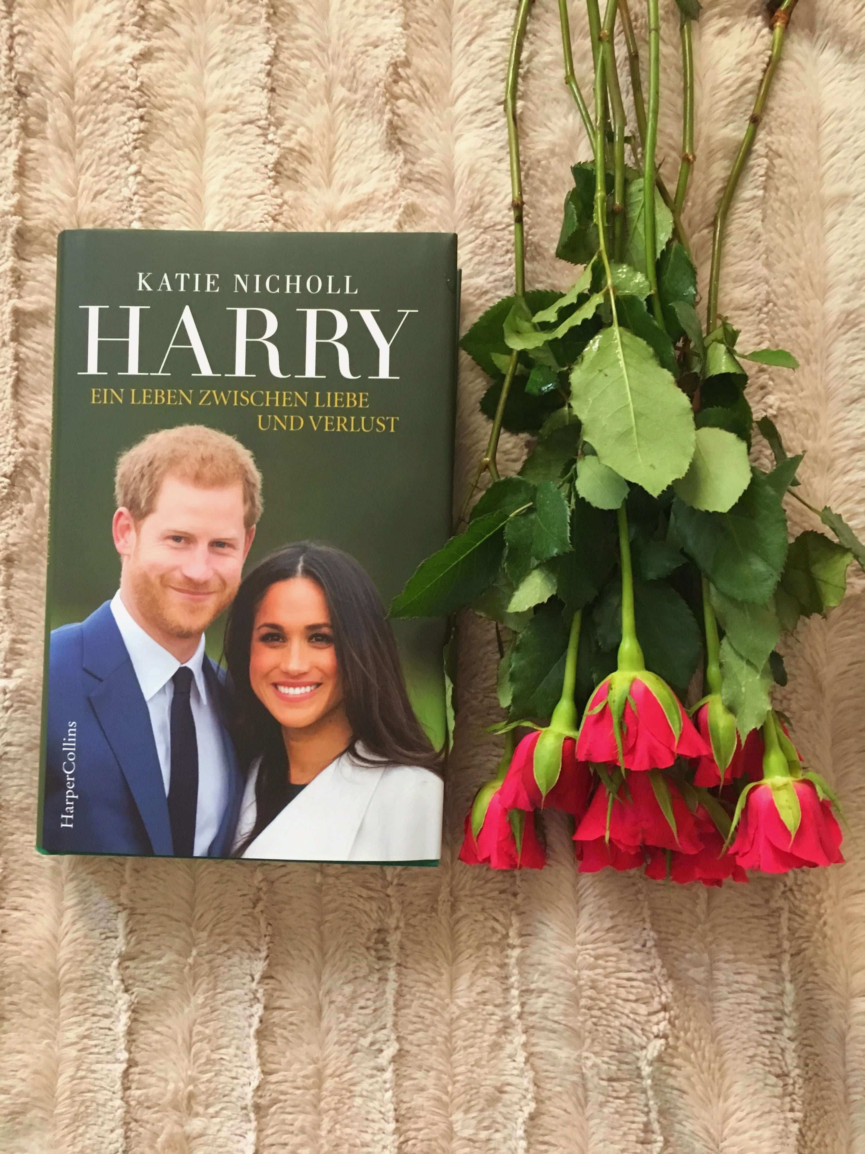 Heute stelle ich euch passend zur royalen Traumhochzeit das tolle Buch Harry - Ein Leben zwischen Liebe und Verlust von Katie Nicholl näher auf dem Blog vor