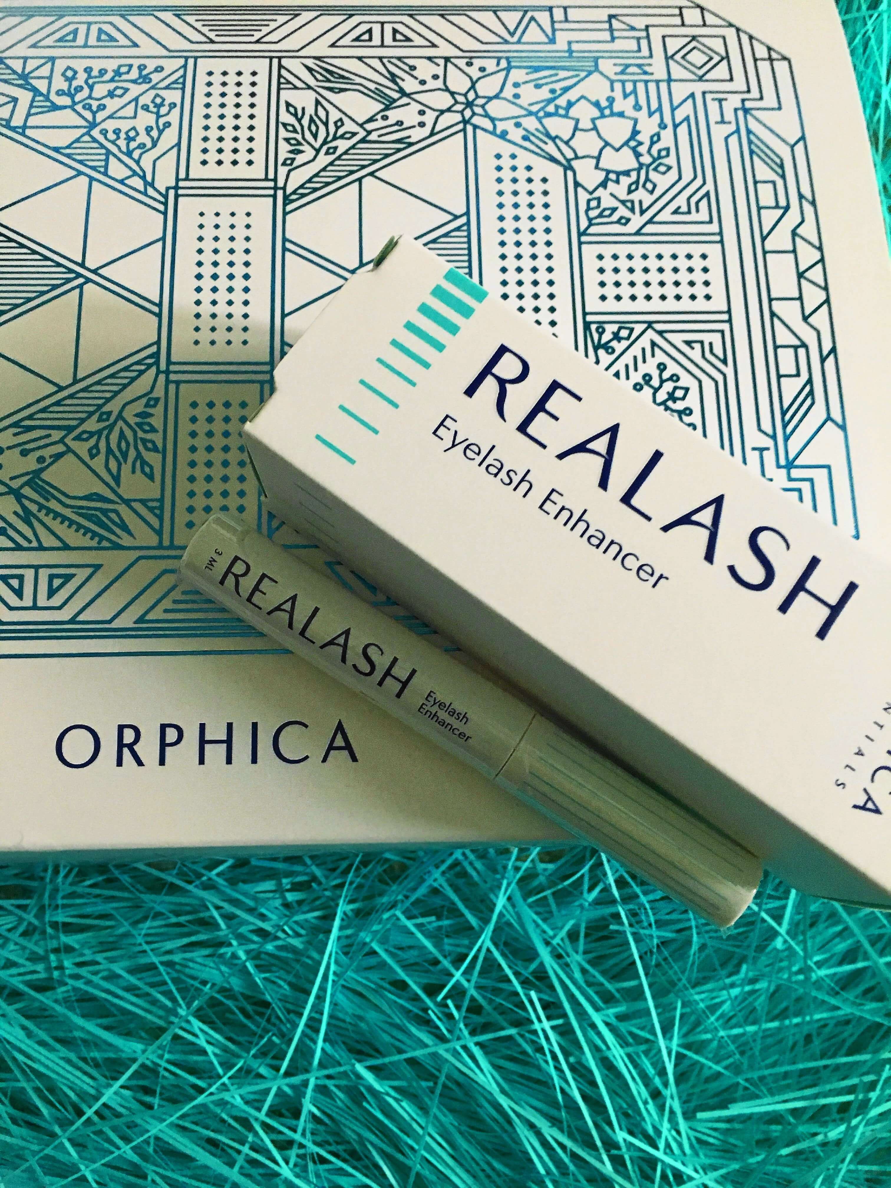 Heute zeige ich euch auf dem Blog das effektive Wimpernserum REALASH von Orphica, das für traumhafte dichte und lange Naturwimpern im Handumdrehen sorgt