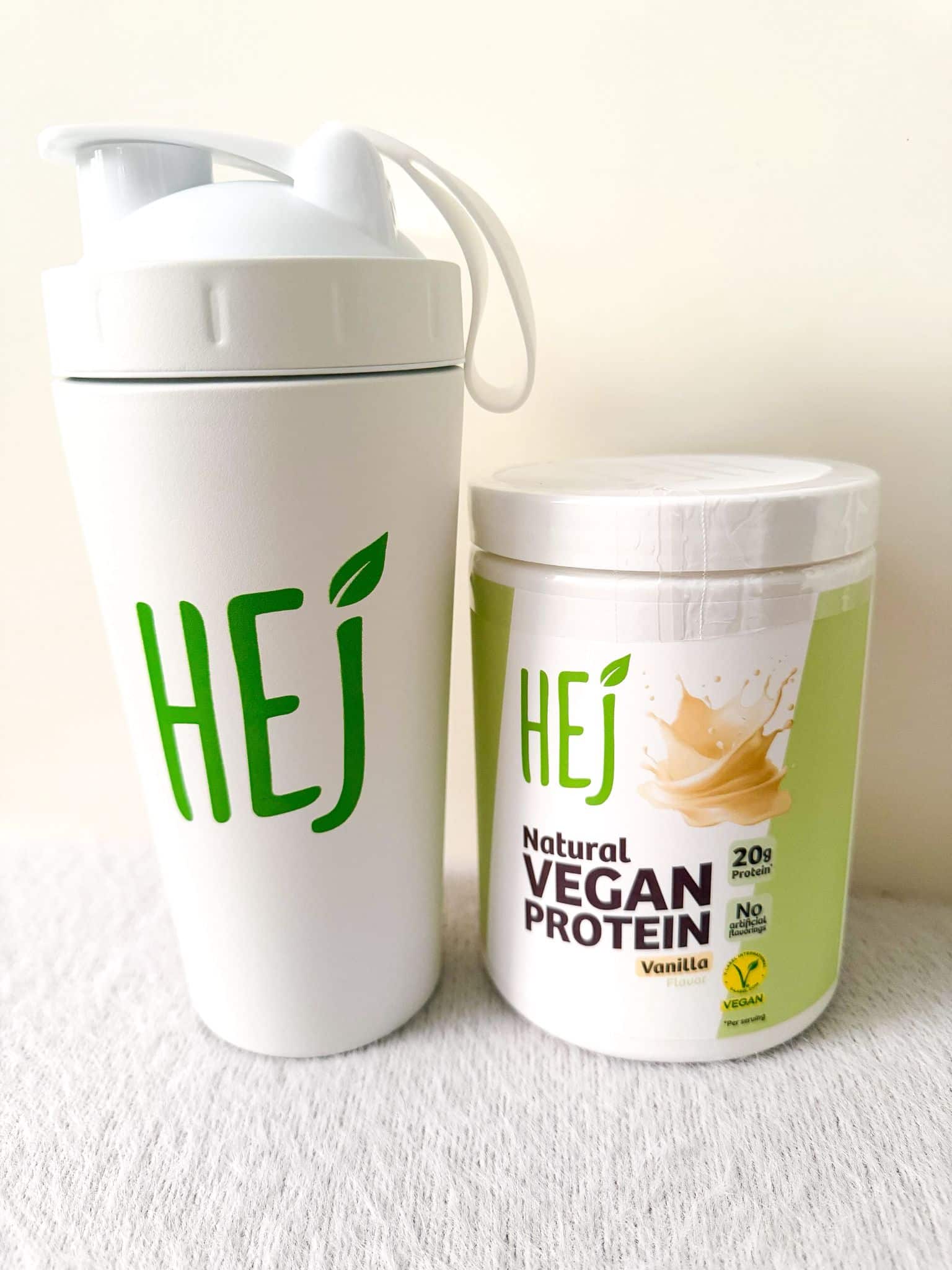 Veganes Proteinpulver von Hej Natural Veganes Proteinpulver von Hej Natural für Shakes und Smoothies